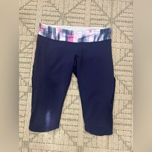 Lululemon Navy Blue Athletic Capris with Tie-Dye Waistband size 12